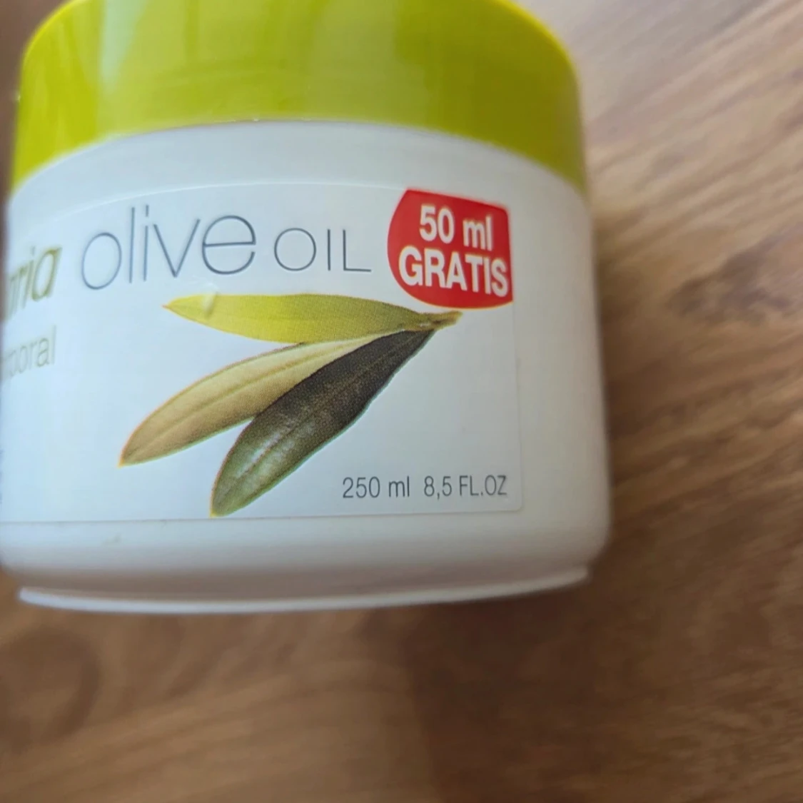 Babaria Olive Oil Body Cream 250ml - 2