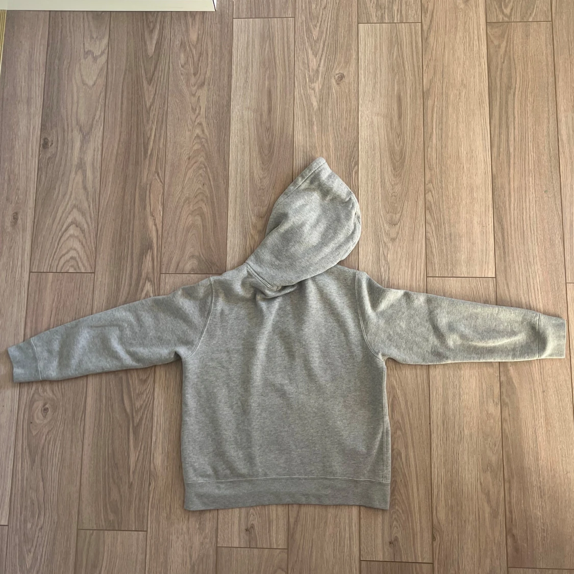 Grå hoodie från Polo Ralph Lauren - 1