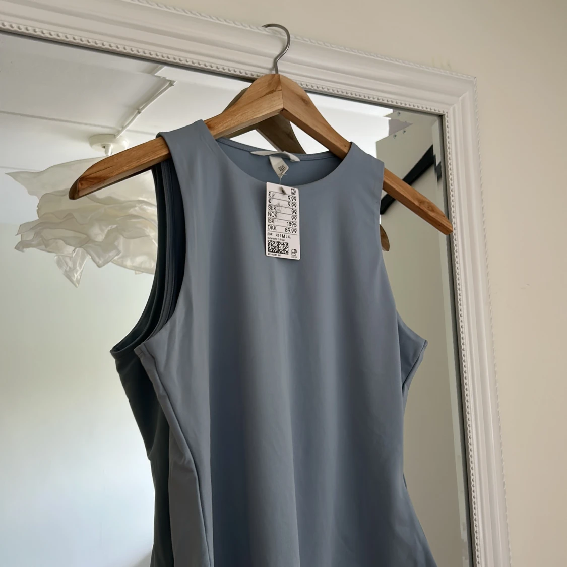 Ljusblå body från H&M