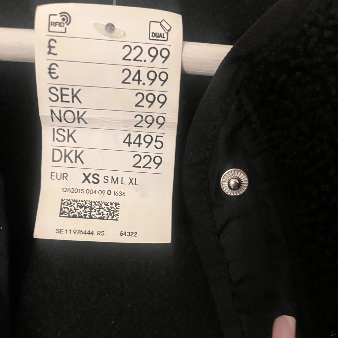 Svart teddyjacka - 3