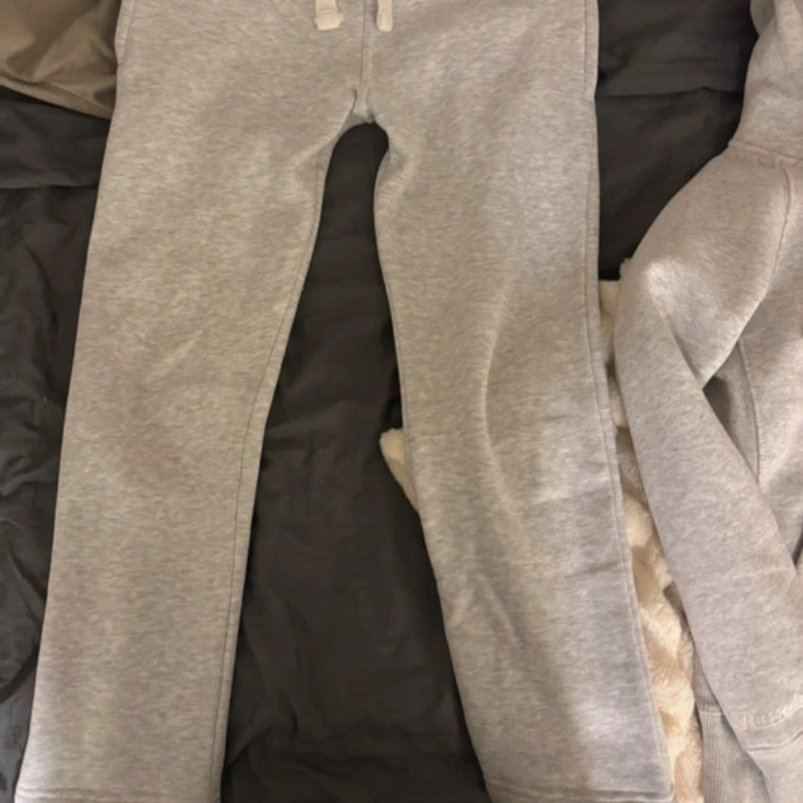 Russemerch mjukisbyxor gråa - 1