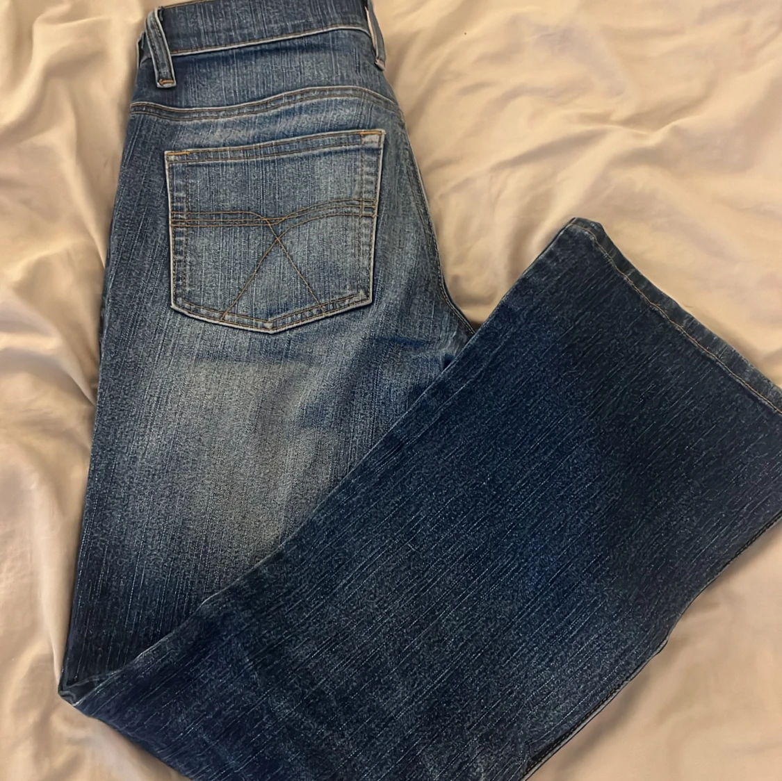 Blå bootcut jeans från Lab Industries - 2