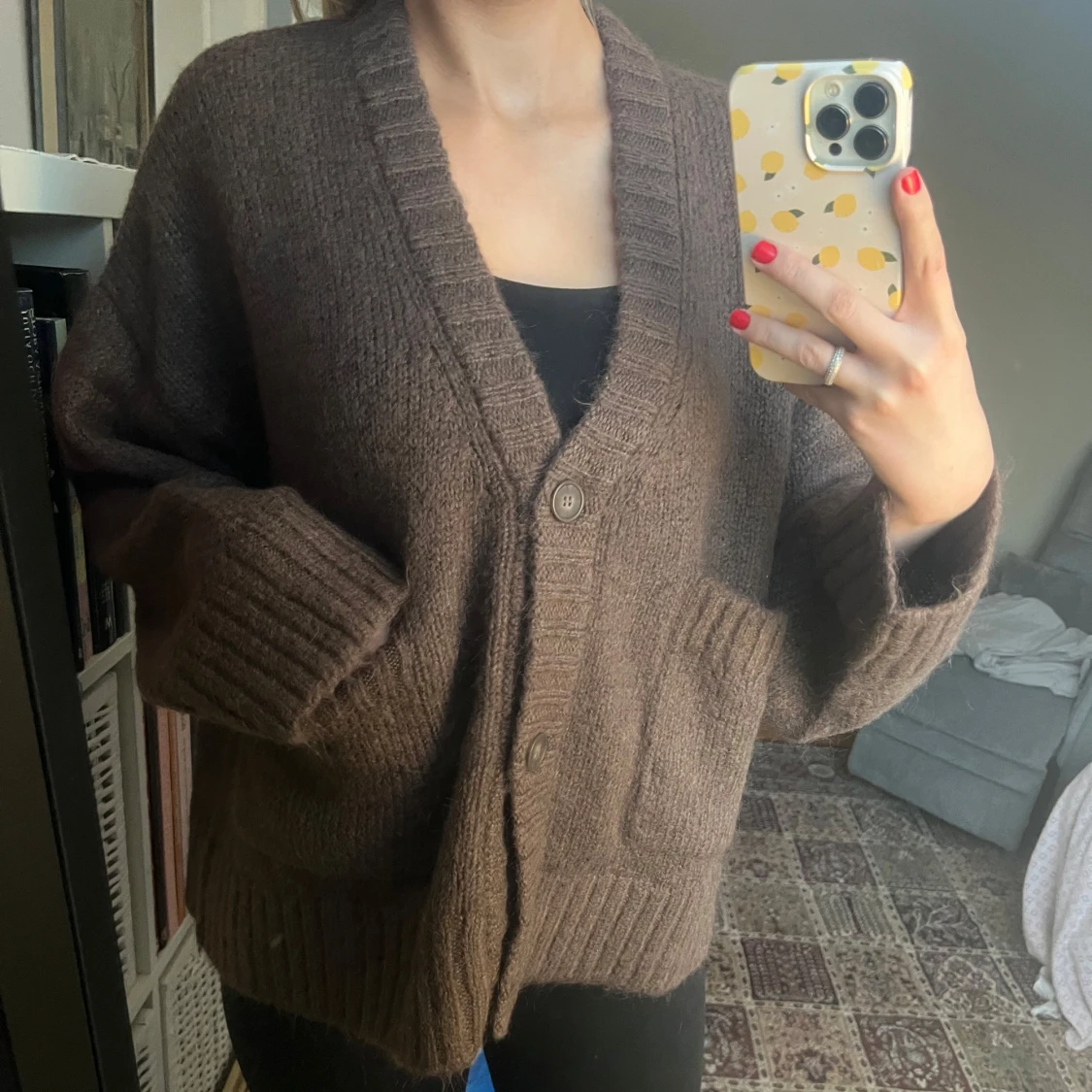 Brun stickad kofta - 1