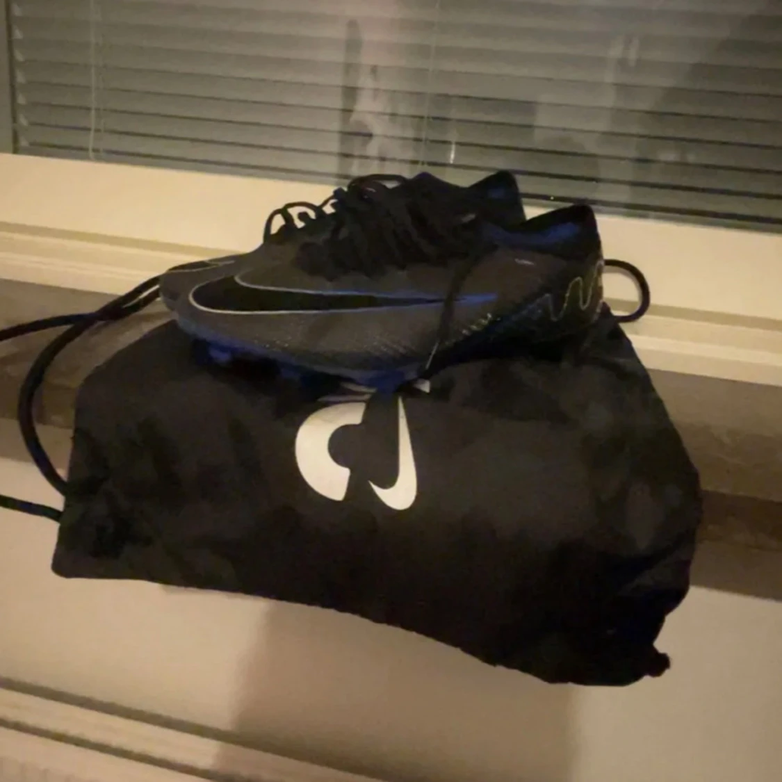 Nike Mercurial fotbollsskor endast använda 2 gånger!!! - 90