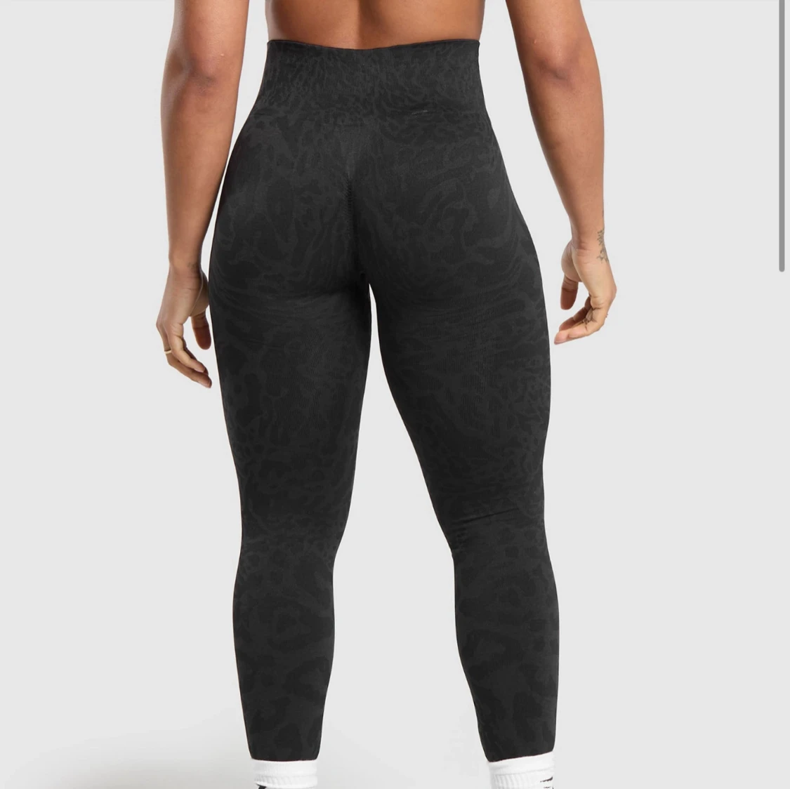 Gymshark ADAPT SAFARI thighs 