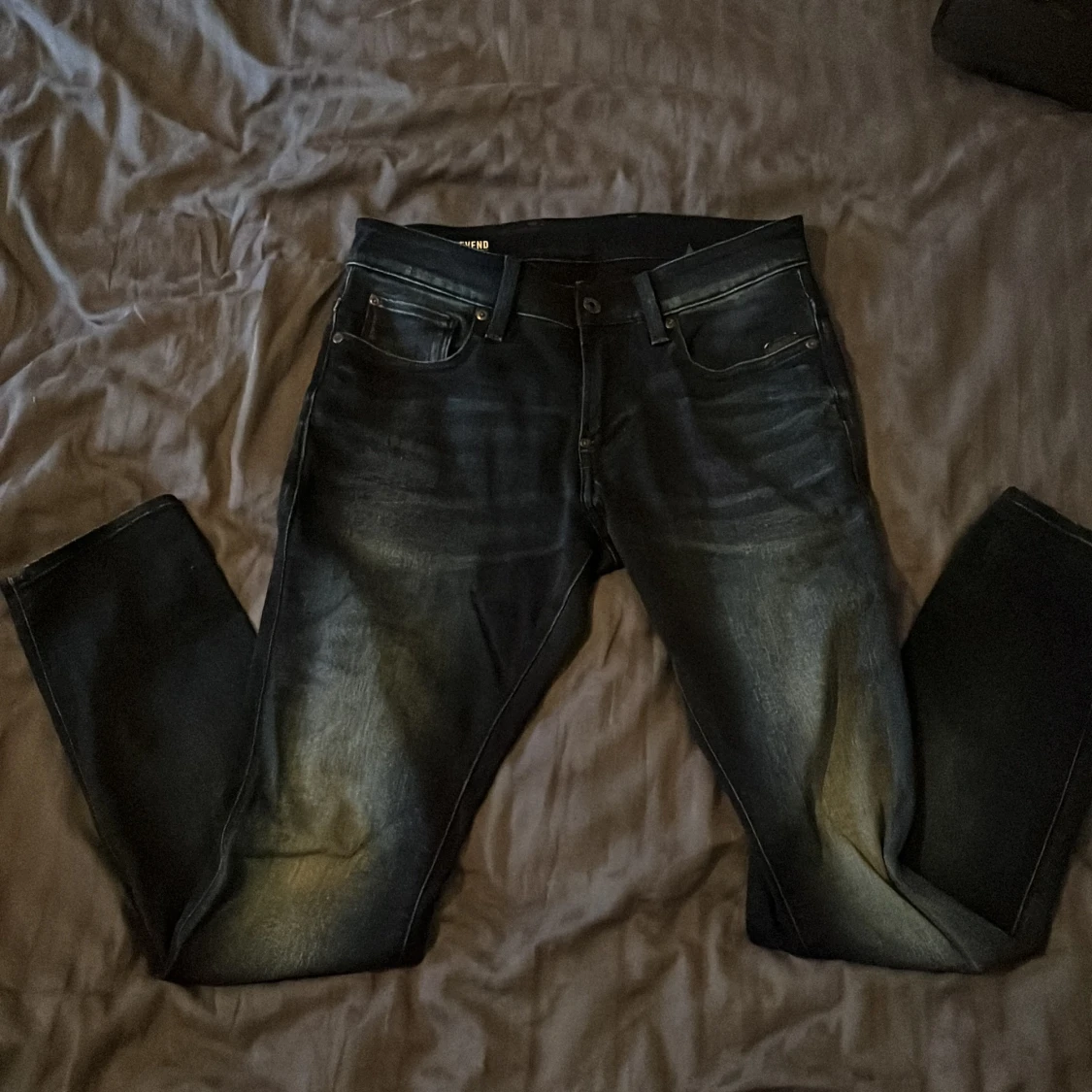 Marinblå  jeans från G-Star RAW