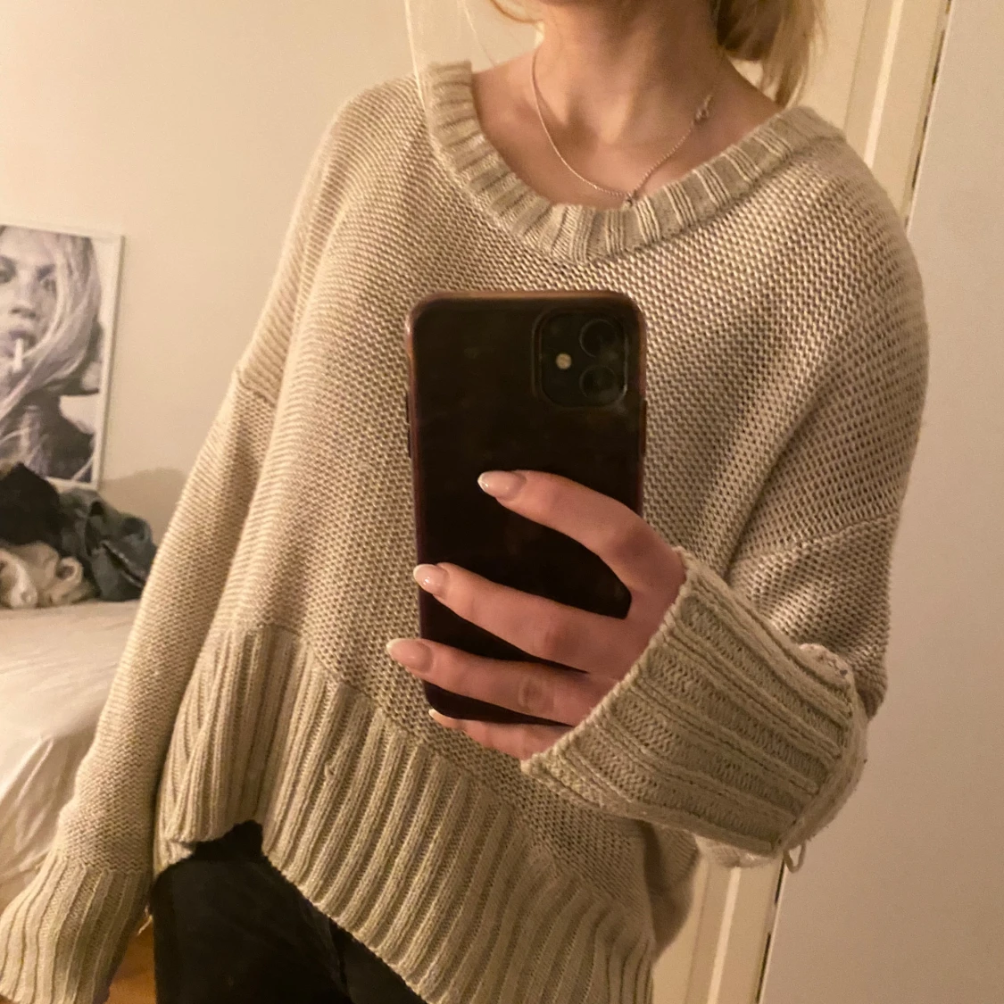 Beige stickad tröja - 90