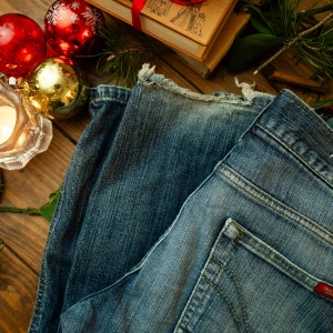 Only Blue  - Midjemått: 40cm                               Innerbenslängd: 77cm