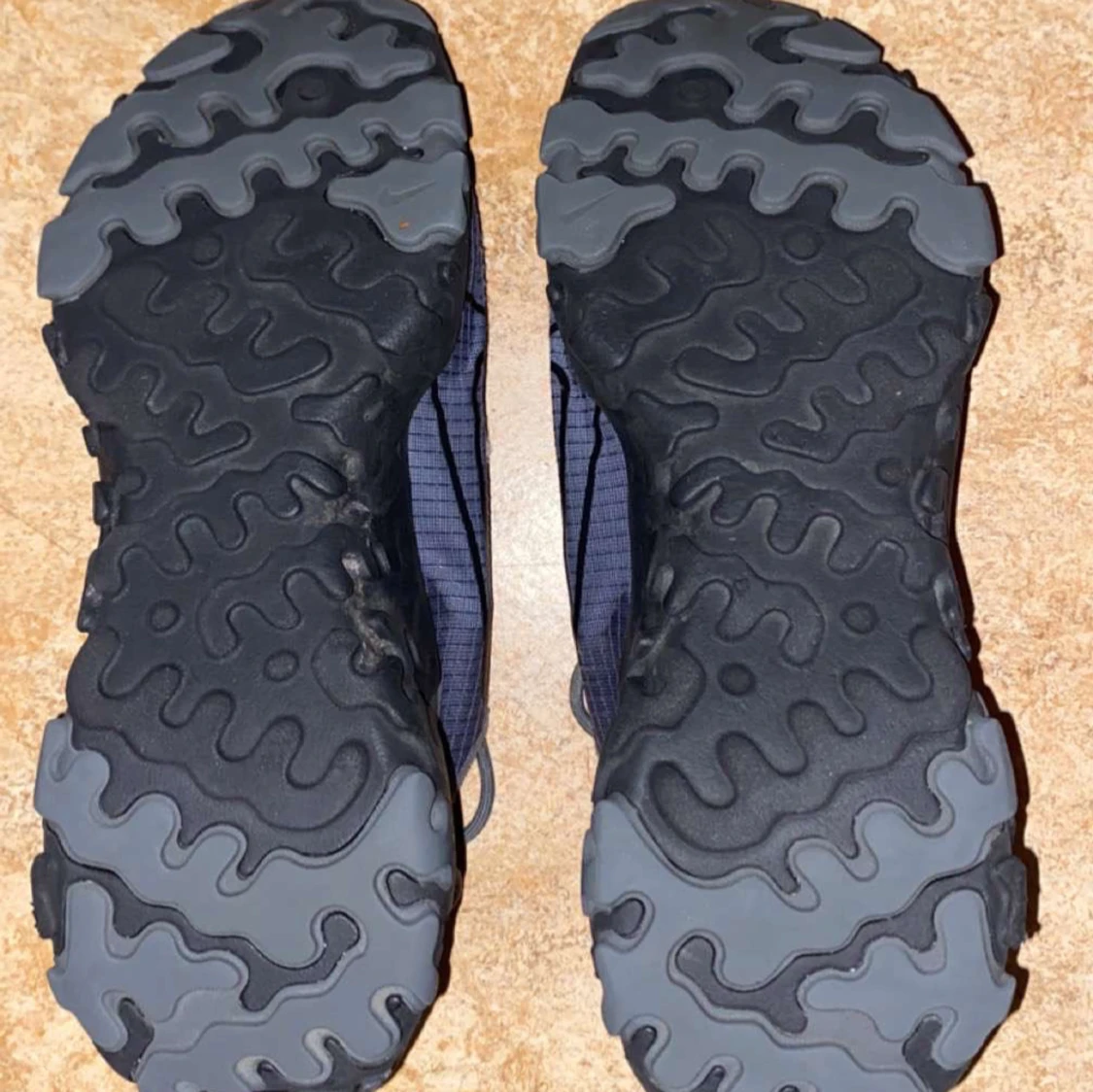 Nike reacts ny skick  - 93