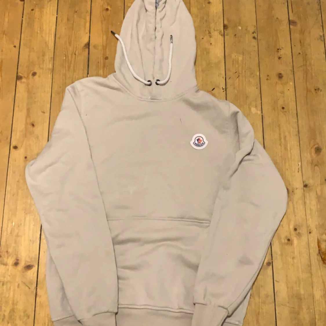 Beige hoodie från Moncler