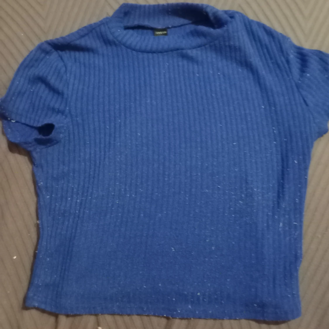 Blå ribbad topp
