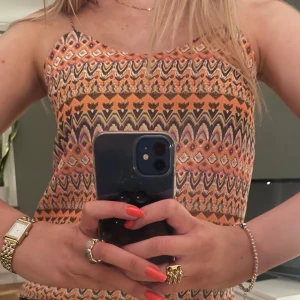 Mönstrad topp - Sommrig mönstrad topp, så så fin😋