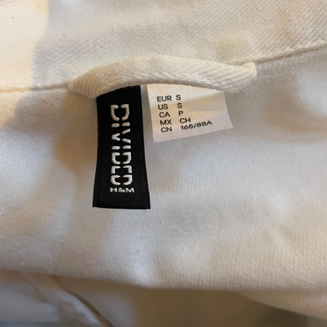 Vit jeansjacka från H&M - 93