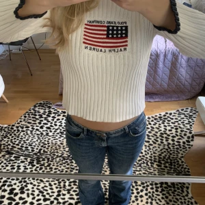 Ralph Lauren stickad tröja - En stickad tröja från Ralph Lauren, så snygg men används ej ☹️ pris kan diskuteras 💕