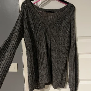 Stickad tröja - Stickad tröja som inte kommer till användning 