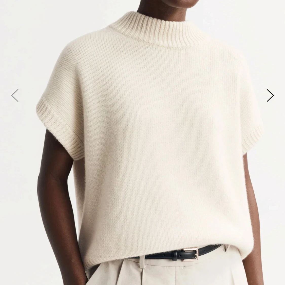 !!SÖKER!! soft goat round neck top - 90