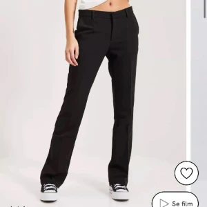 Kostymbyxor neo noir - Fina kostymbyxor Storlek 32 Bra skick💓