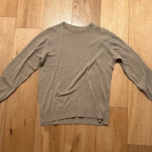 Brave Soul tröja - Säljer en Brave Soul tröja i storlek M, fint skick. Kolla gärna mina andra annonser!