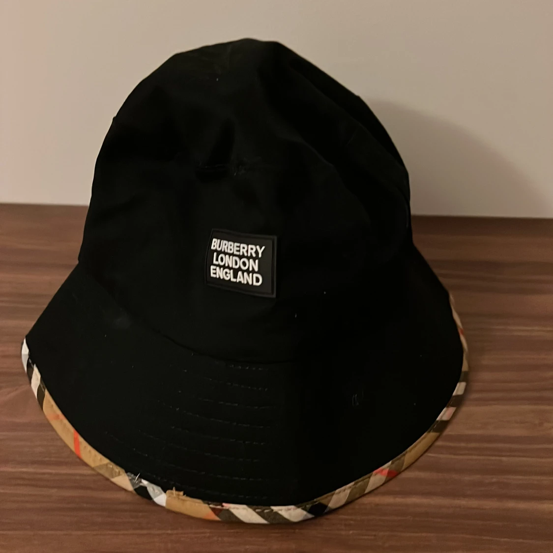 Burberry Bucket Hat - 90
