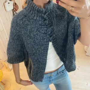 Kofta - SUPER snygg!! Tryck gärna på köp nu❤️❤️