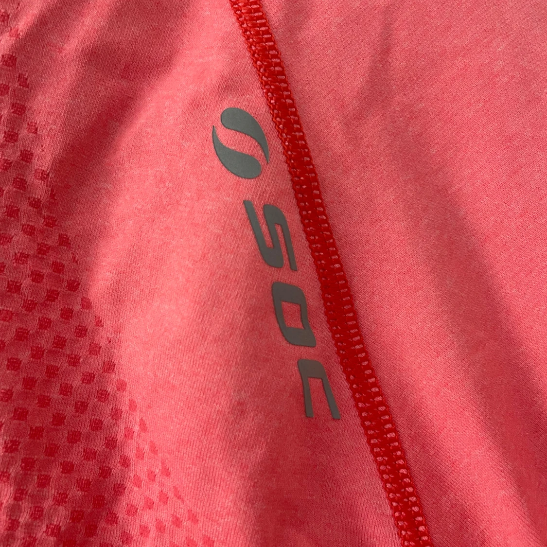 Rosa långärmad träningströja från SOC - 1