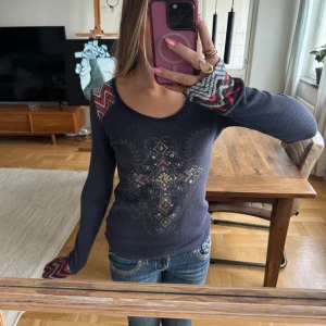 miss me topp - miss me topp med unika detaljer 
