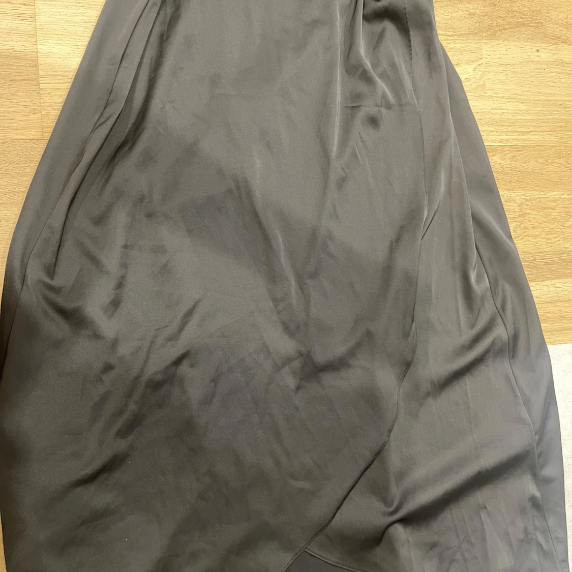 Svart omlottklänning - 2