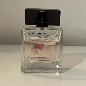 Le Bouquet Absolu Parfym - le bouquet absolu givenchy parfym  50ml Dyr i inköp🩷🩷