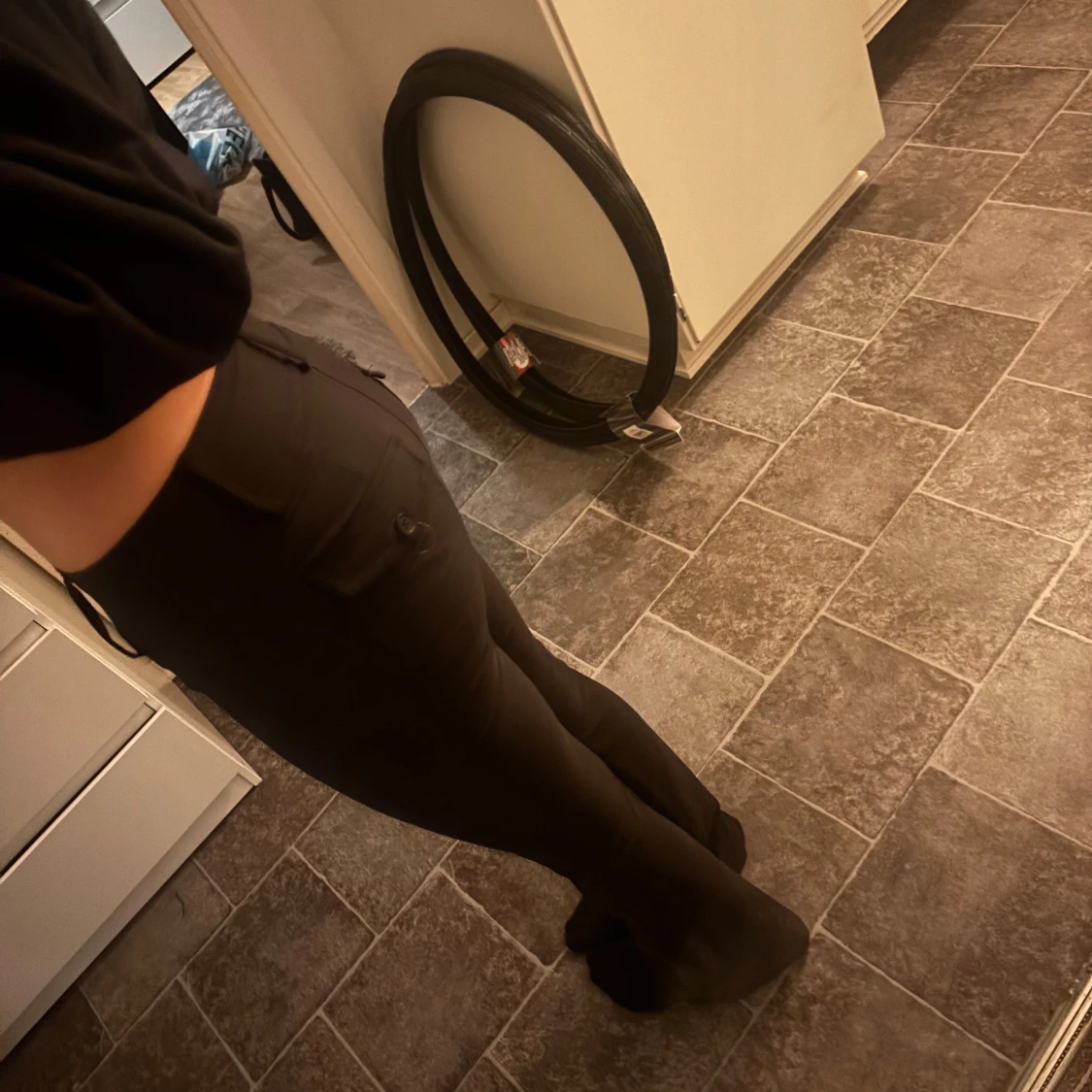 Svarta byxor med bootcut/kostymbyxor - 1