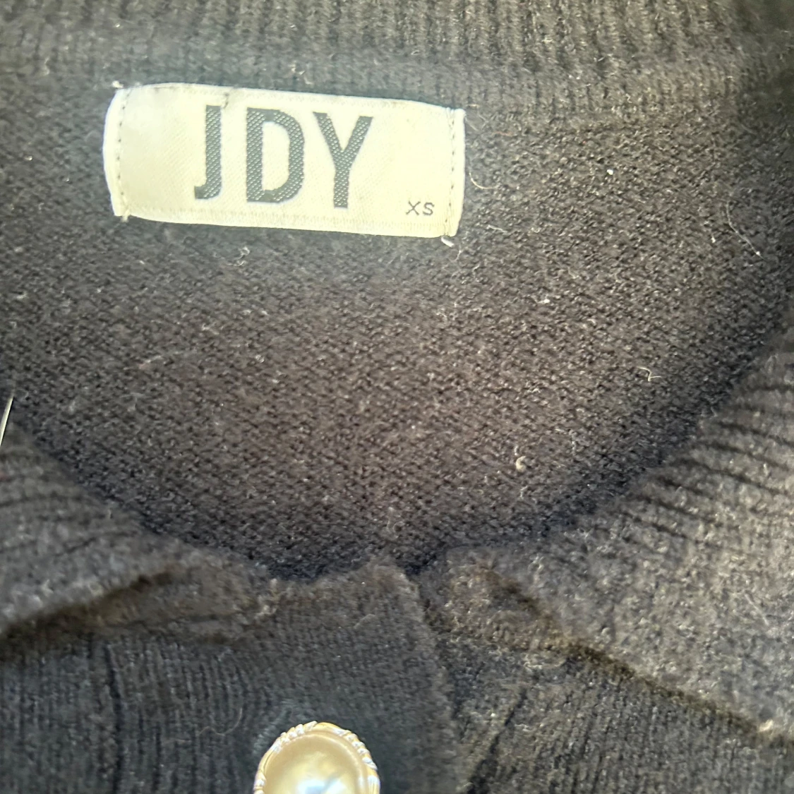 Svart stickad tröja från JDY - 91