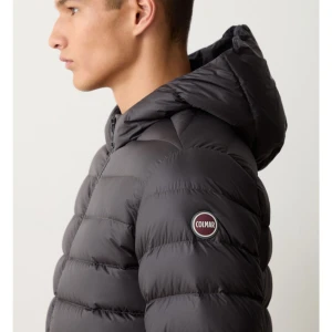 Colmar jacka - Oanvänd jacka från colmar, perfekt till vintern 