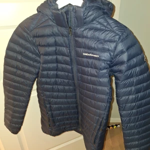 Peak Performance Jacka  - Stl 170. Fint skick! 