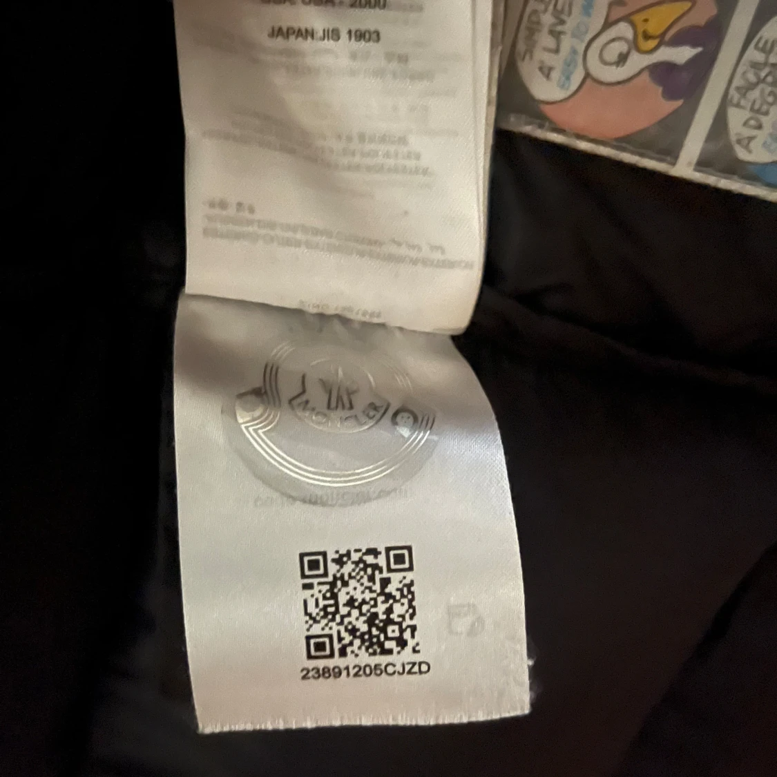 Äkta moncler vinterjacka med insydd väst - 90