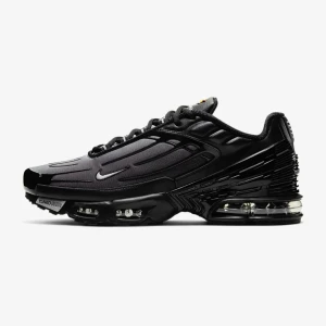 Nike Air Max Plus III - Nike Air Max Plus III  Storlek 42  Dm via intresse 
