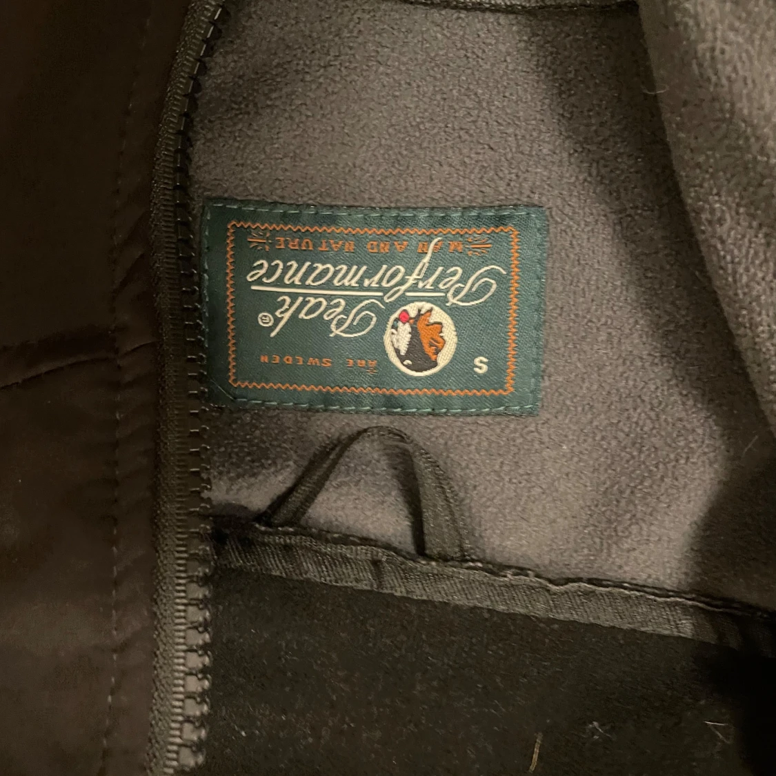 Svart jacka från Peak Performance - 90