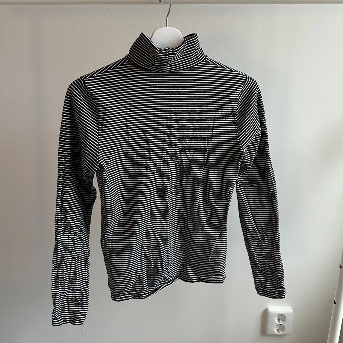 Randig polotröja från Levi's - 90