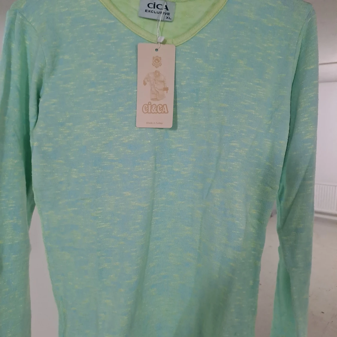 Grön långärmad tröja från Circa