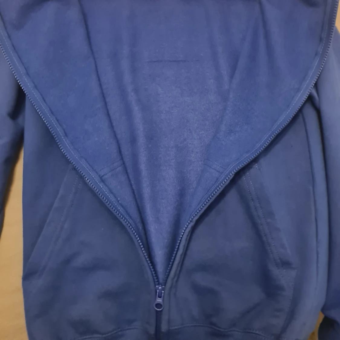 Blinglucid hoodie - 4