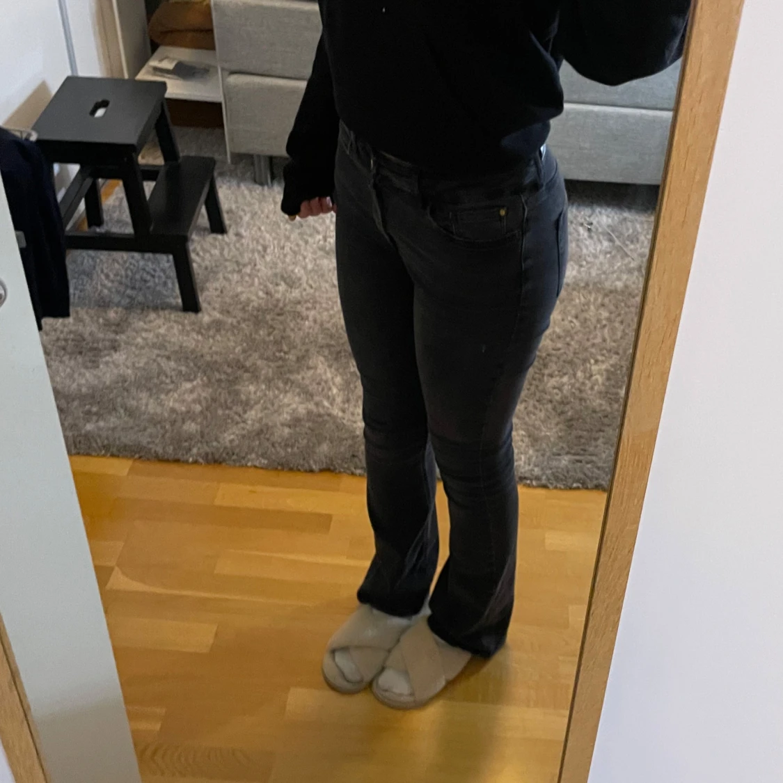 Svarta bootcut jeans - 91