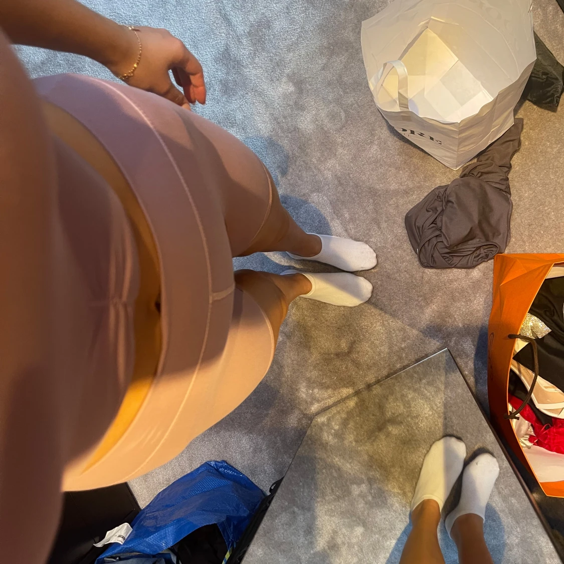 Rosa träningstopp och leggings och shorts - 91