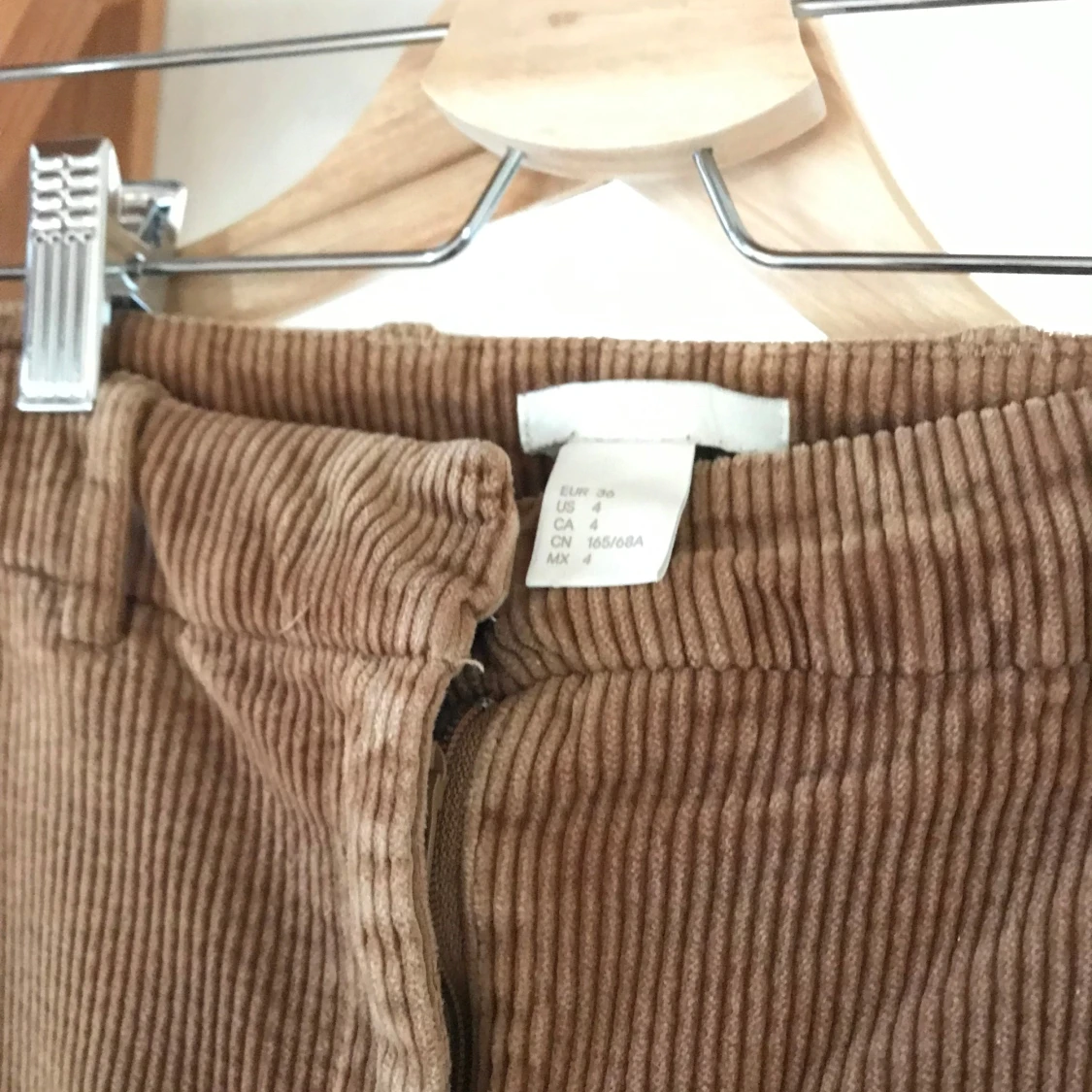 Bruna manchesterbyxor hm - 90