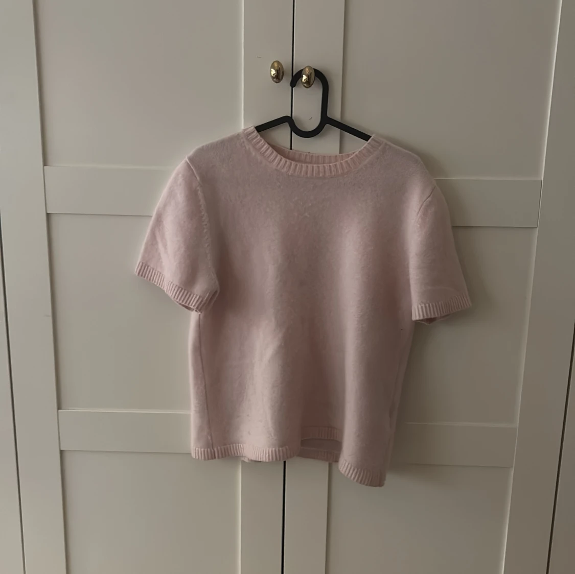 Ljusrosa kashmirtröja från Soft Goat