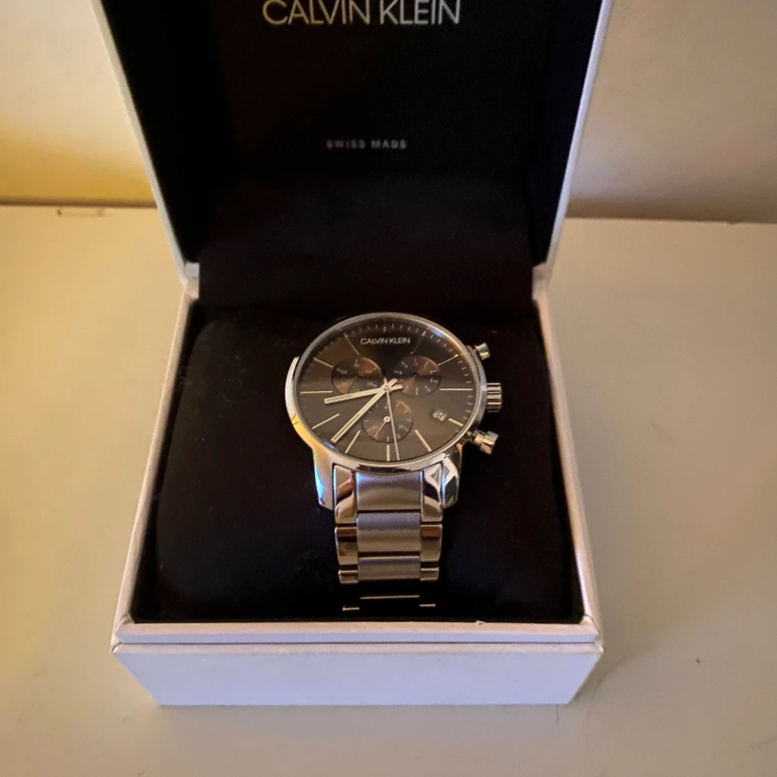 Silverfärgad klocka från Calvin Klein