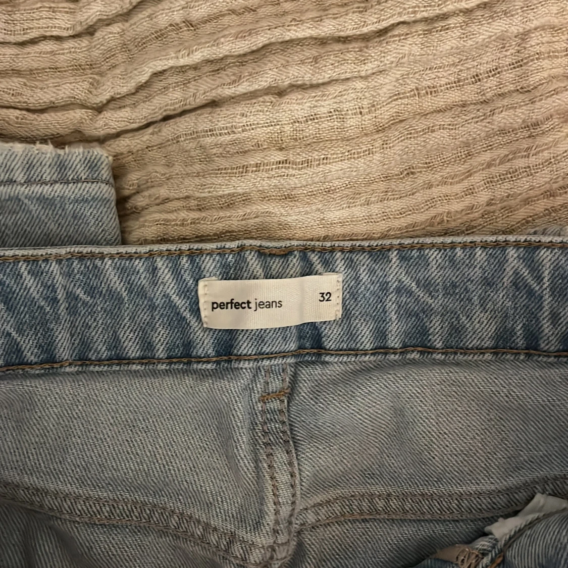 Ljusblå jeans från Perfect Jeans - 92