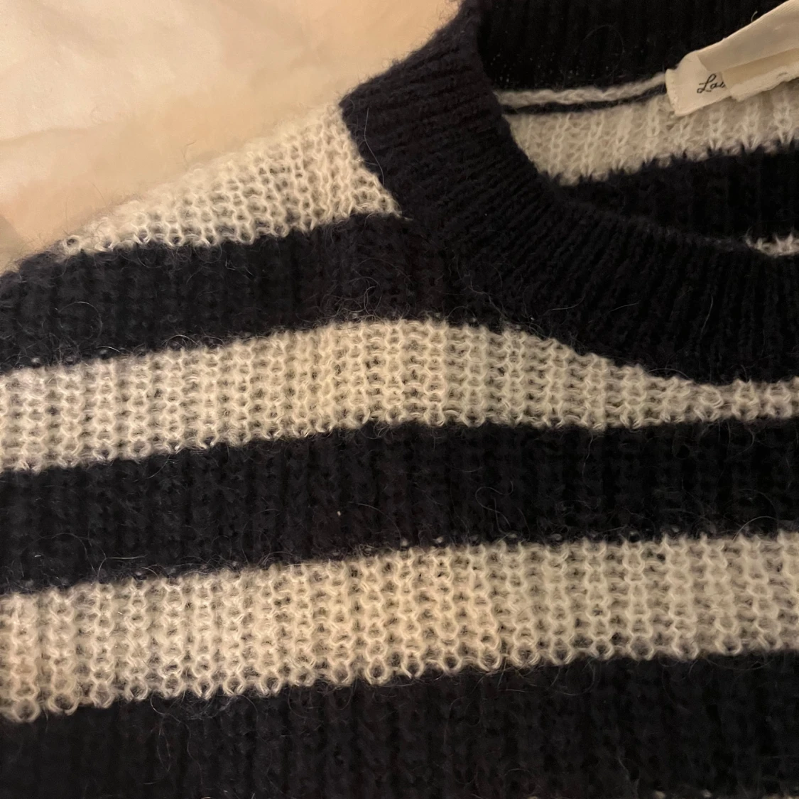 Randig stickad tröja  - 90