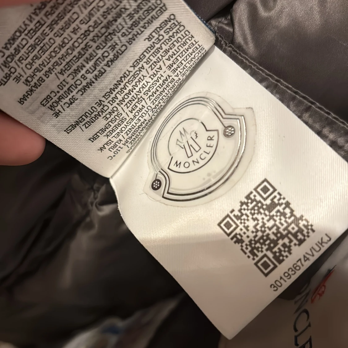 Svart dunväst från Moncler - 93