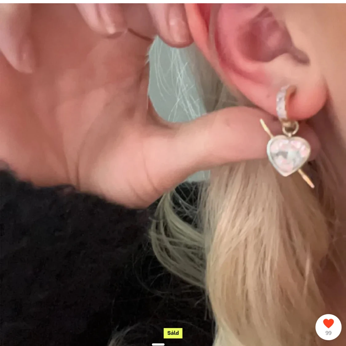 SÖKER JACKI Örhängen