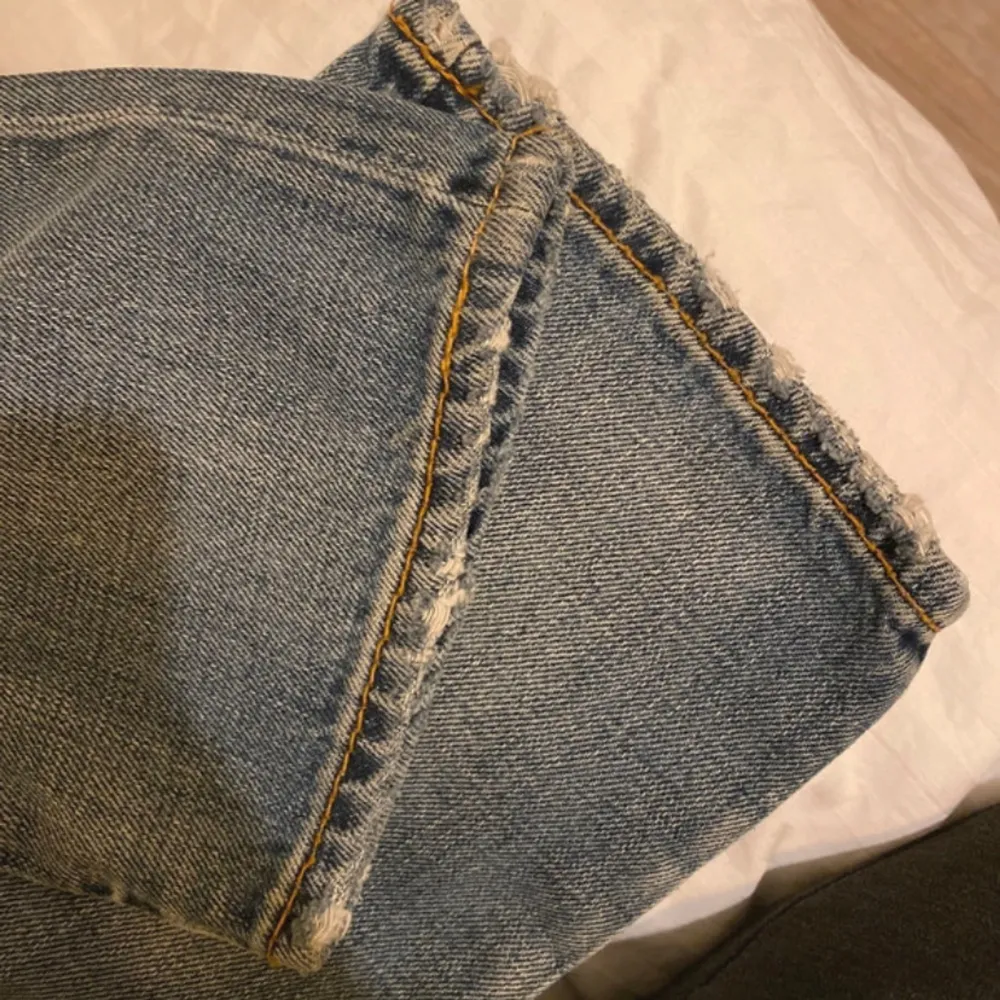 lågmidjade miss sixty jeans storlek 25, har fortfarande lappen kvar. skriv gärna vid frågor 💋. Jeans & Byxor.