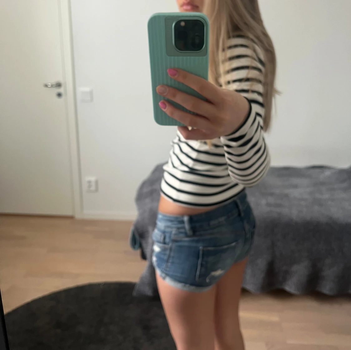 Blå korta jeansshorts - 3