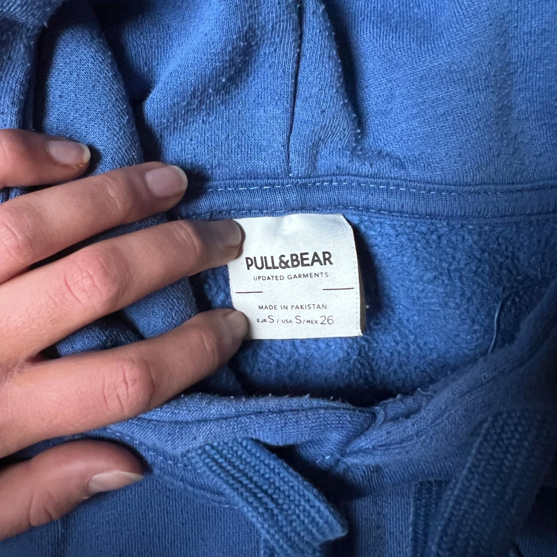 Blå hoodie från Pull&Bear - 1